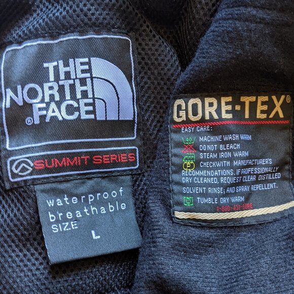 The North Face Summit Series Gore-Tex XCR Jacket - Picture 5 of 8